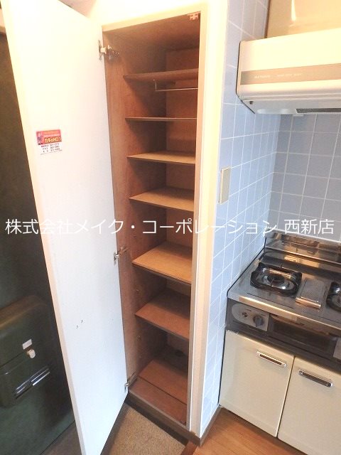 原レジデンス 玄関