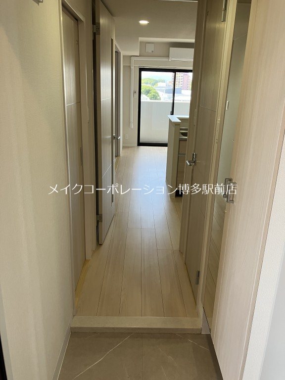 ※入居中の為別部屋写真使用現状優先 リシェ薬院 玄関