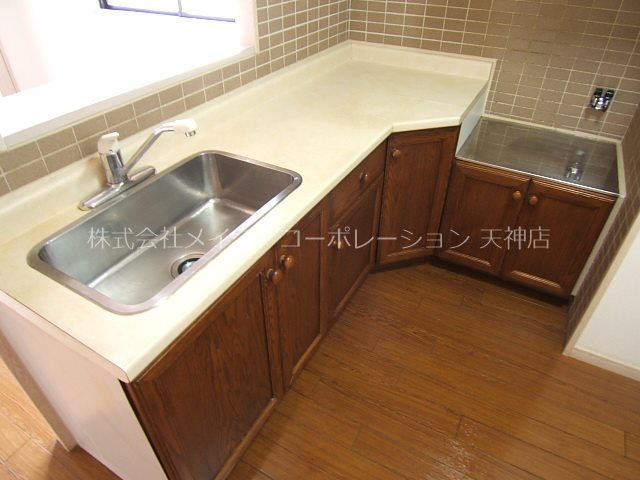ソレアード薬院  キッチン