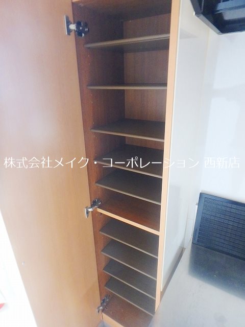 コンフォートベネフィス別府3 玄関