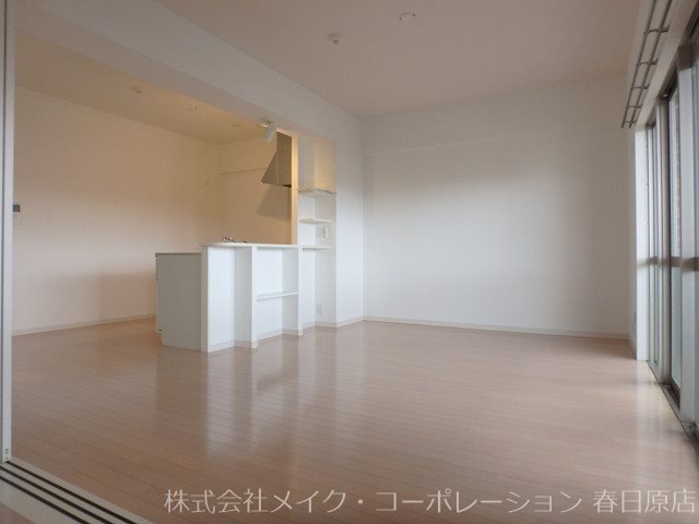 シャトーポルテ弐番館  リビング