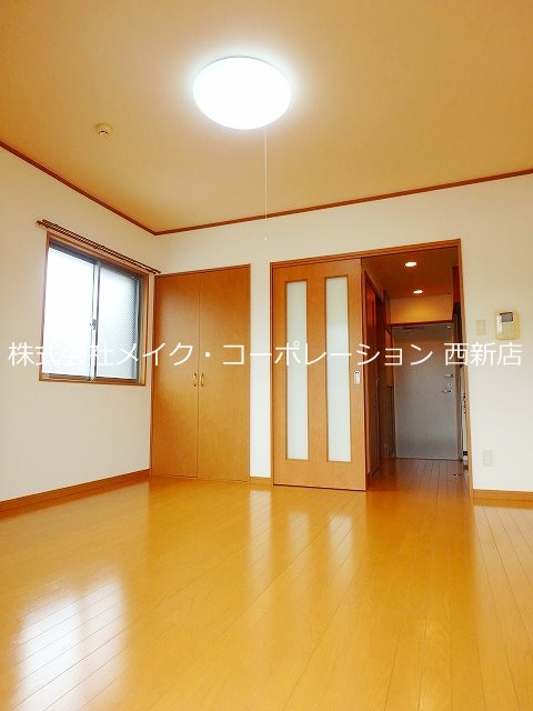 オアシス西新 ベッドルーム
