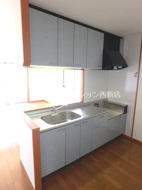 グリーンパルク原 キッチン