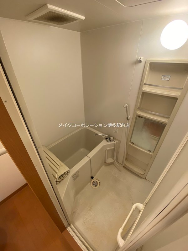 ピュアドーム博多エッセンシア 風呂画像