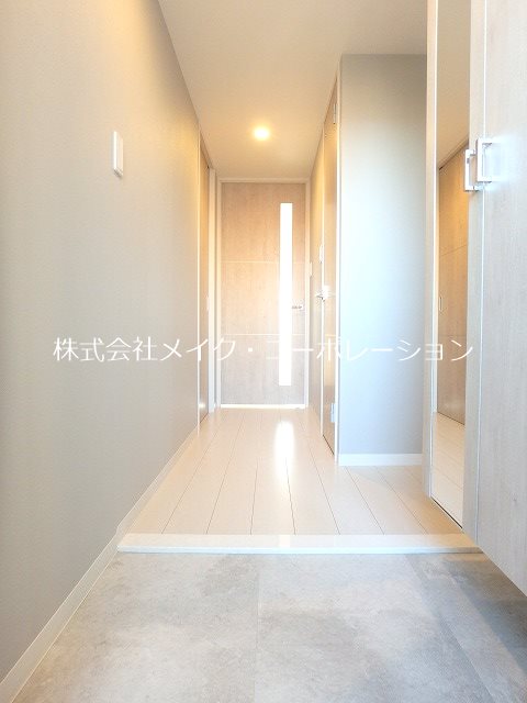 エトルシャンス花町Ⅱ～光ネット無料~ 玄関