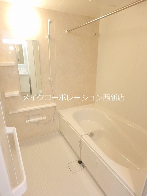 コンフォール・ロジェ 風呂画像
