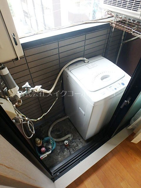 フラワーマンション ベランダ