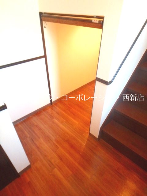 ヴァシオ姪浜弐番館～光ネット無料～ その他9
