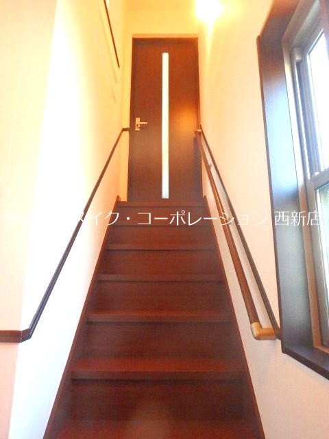 ヴァシオ姪浜弐番館～光ネット無料～ その他12