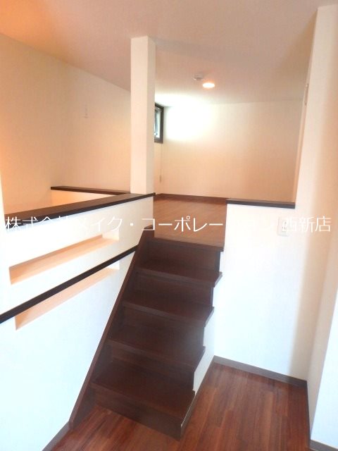 ヴァシオ姪浜弐番館～光ネット無料～ その他13