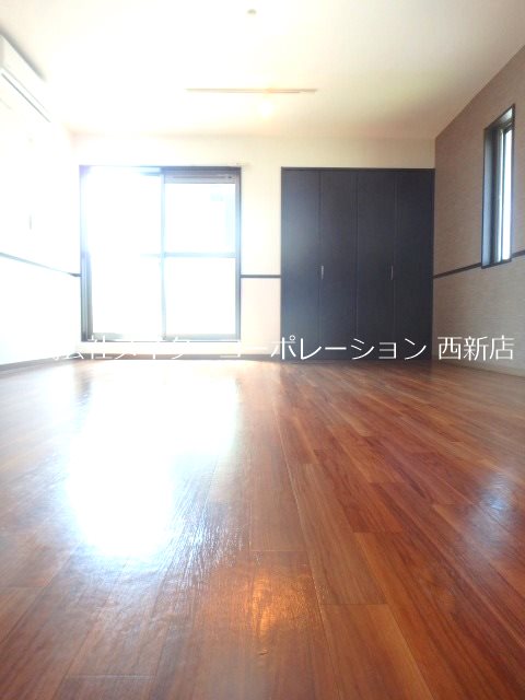 ヴァシオ姪浜弐番館～光ネット無料～ その他15