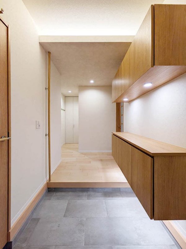 プレミアス城西 玄関