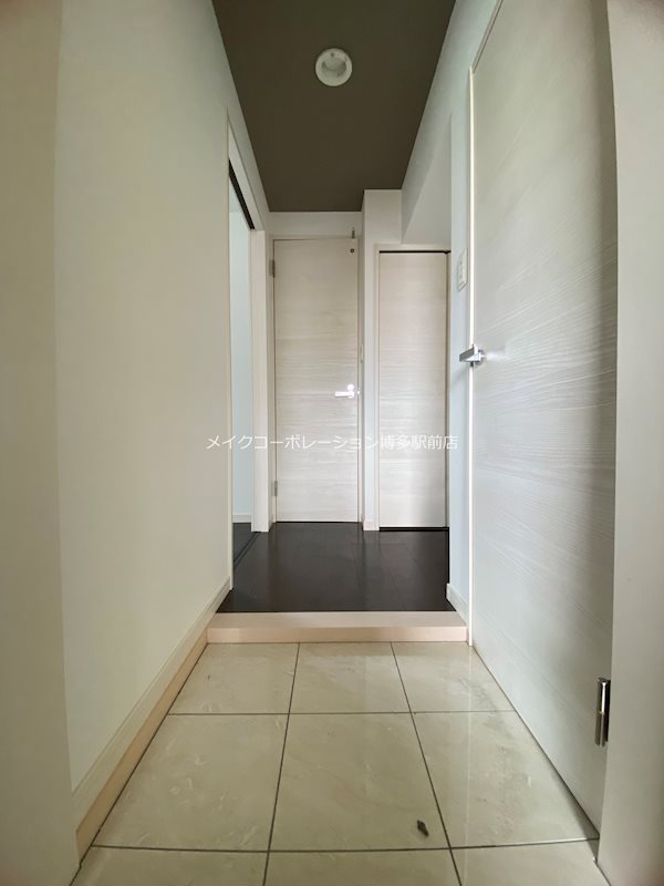 デアマーレ博多 玄関