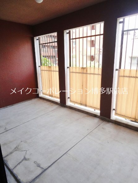 神屋町ビル ベランダ