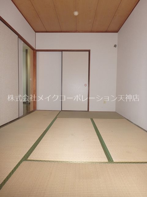 ジートラスト薬院 ベッドルーム
