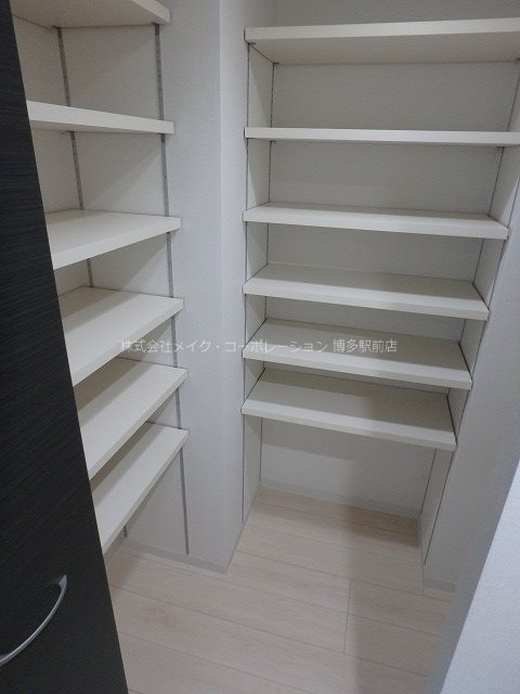 レガリア吉塚  玄関