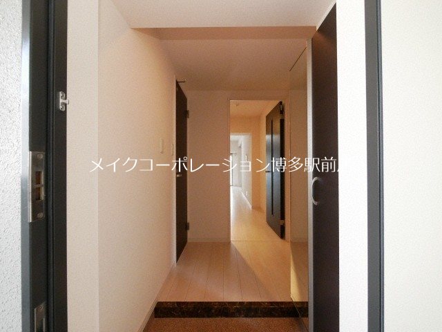 玄関 Prendre平尾駅前 玄関