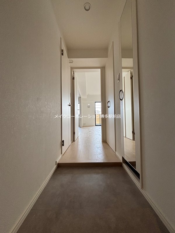 ラフィーネ博多南 玄関