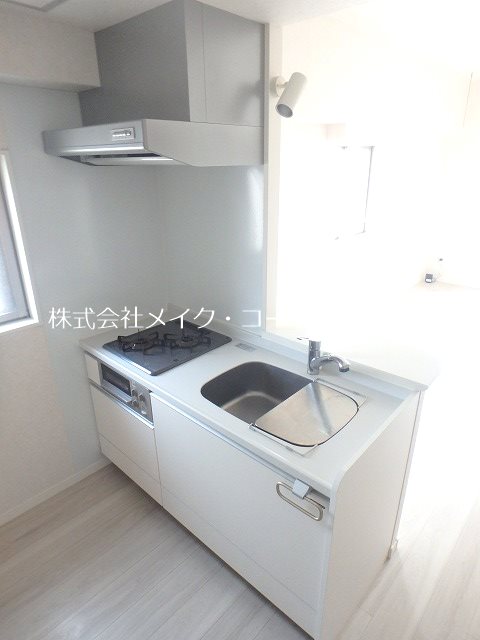 ネストピア藤崎駅前～ネット無料～ キッチン