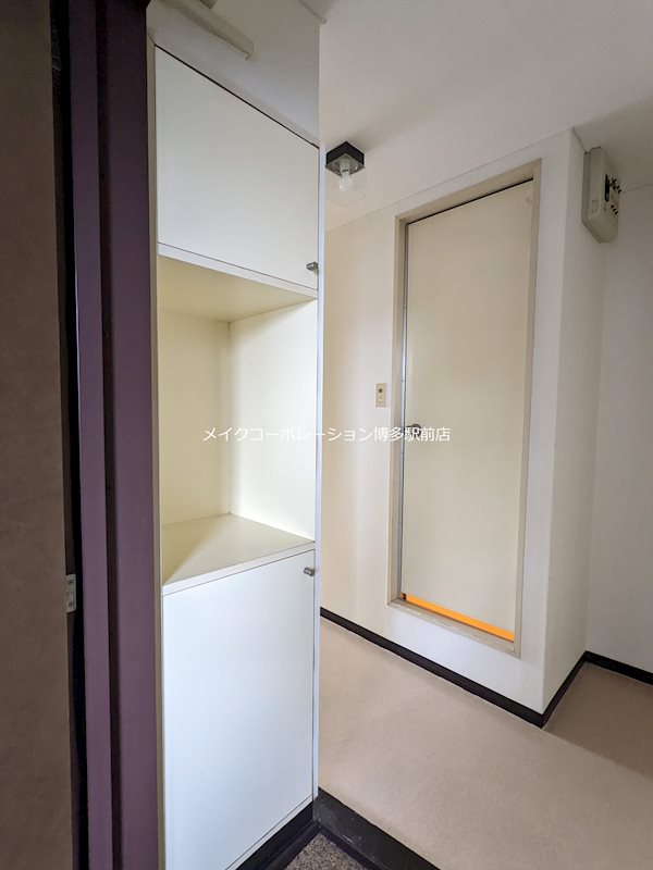 Ｋステーション呉服町 玄関