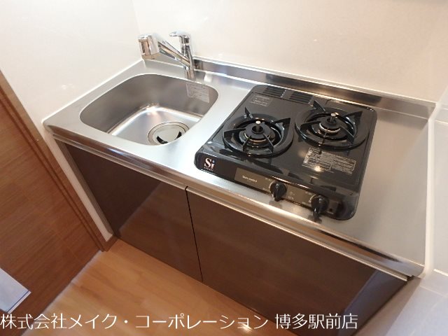サヴォイクラウドスケープ キッチン