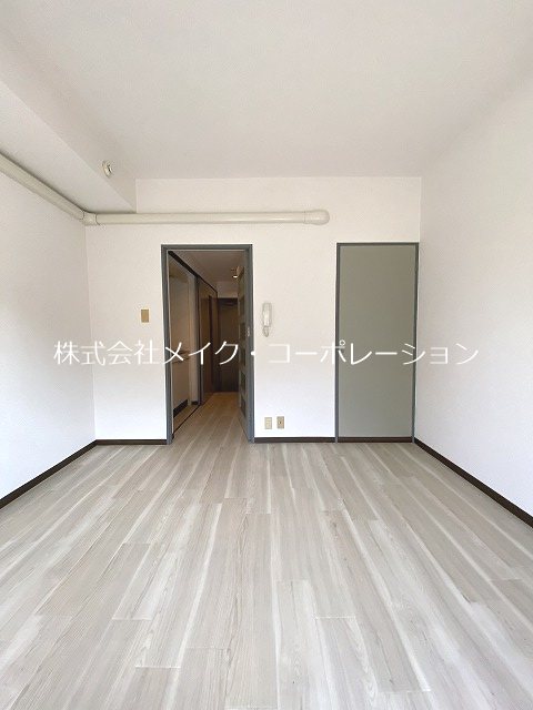 エステートモア城南 リビング