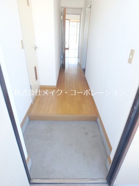 ハイツＭ 玄関