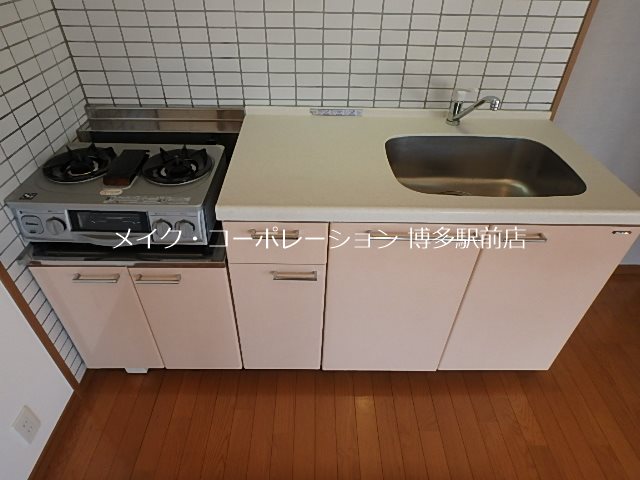 ウイングコートB館 キッチン