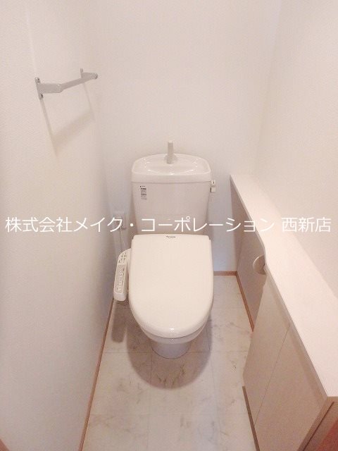 メープルコートD棟～駐車場2台付き その他3