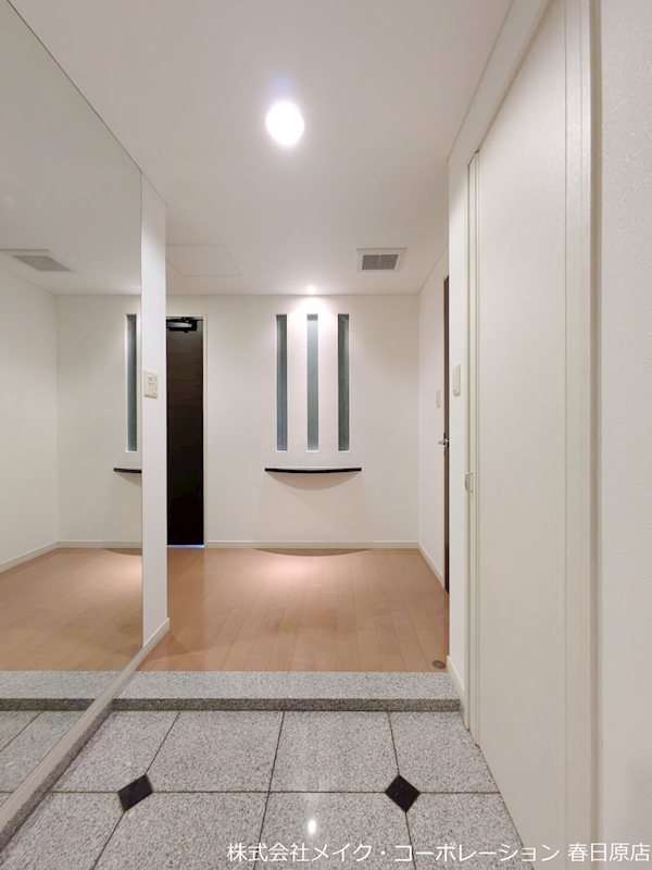 コアマンション大手門タワー 玄関