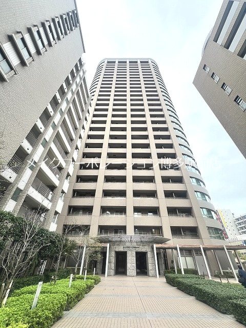コアマンション大手門タワー 外観