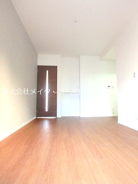 リビング L’Opus賀茂(ル・オーパス賀茂) リビング