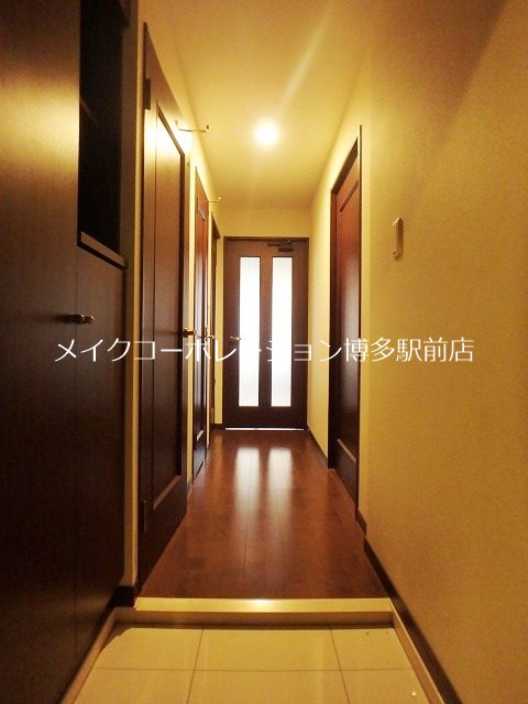 クリエート薬院 玄関