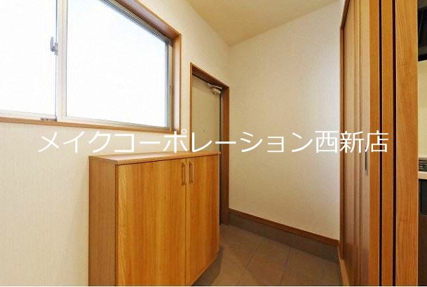 リープハウスK【駐車場無料】  玄関