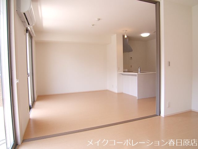 ヴィル・アクシス リビング