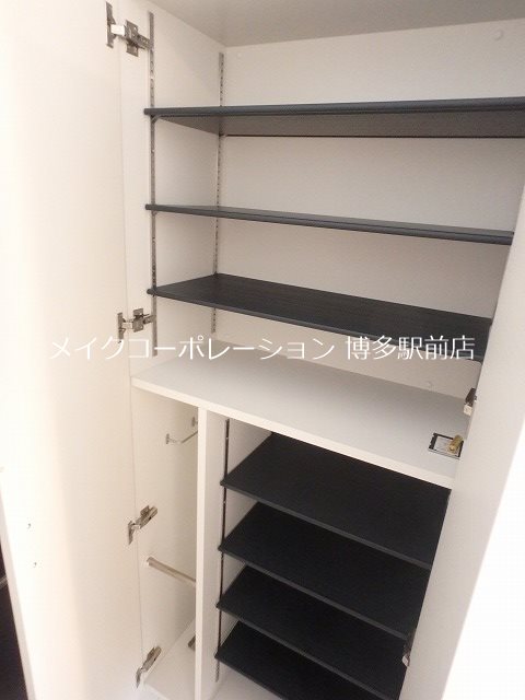 エンクレストＧＲＡＮ博多駅前 玄関