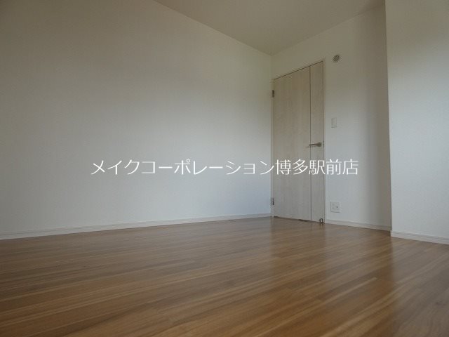 ルミエール箱崎駅前 ベッドルーム