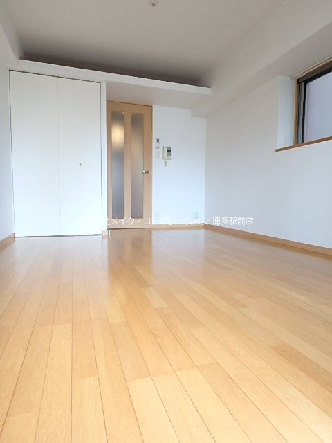エンクレスト博多Ⅱ リビング