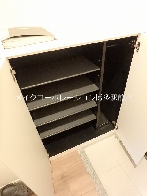 サニークレスト山王公園  玄関