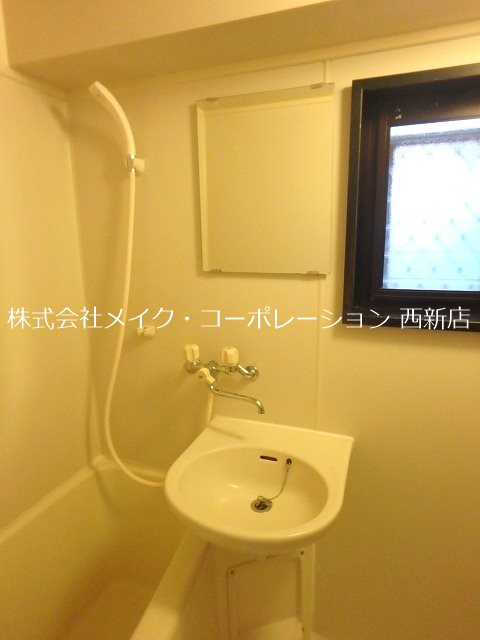 ロイヤルコンフォート荒江Ⅱ その他8