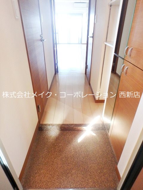 マイン鳥飼  玄関