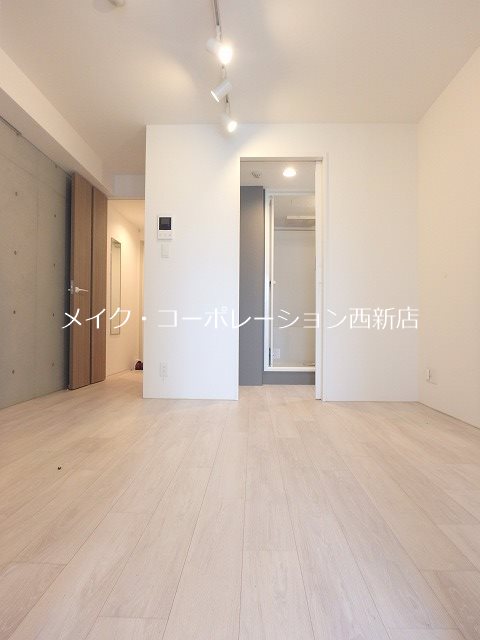 シュルークアナーカ大濠 リビング