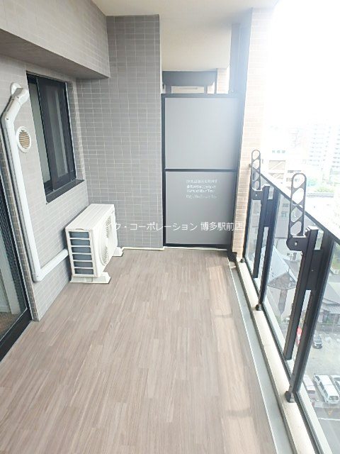 ※写真は同物件別部屋引用・現状優先です。 グランフォーレプライム六本松 ベランダ