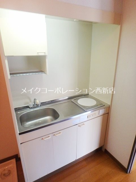 西新ゼニヤビル キッチン
