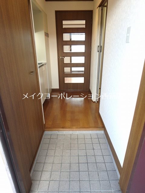 アーベイン南庄 玄関