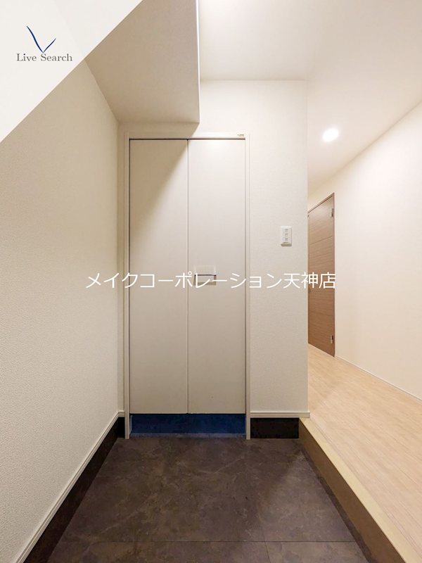 同物件別部屋引用・現状優先です♪ KDXレジデンス大濠ハーバービュータワー  玄関