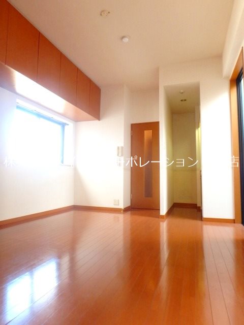 アクション別府１ リビング