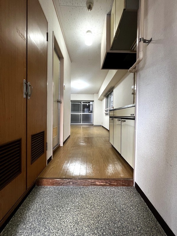 東洋マンション大名 玄関