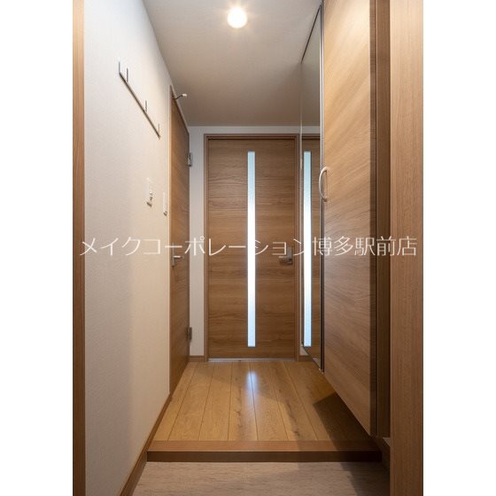 リアンレガーロ高宮ステーションⅡ  玄関