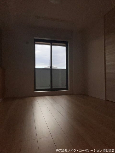 Ecrage M ベッドルーム